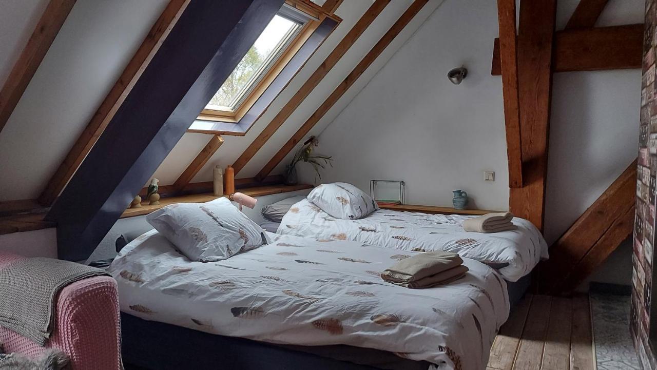 Theetuin Onder De Pannen Bed & Breakfast Lekkerkerk Eksteriør bilde